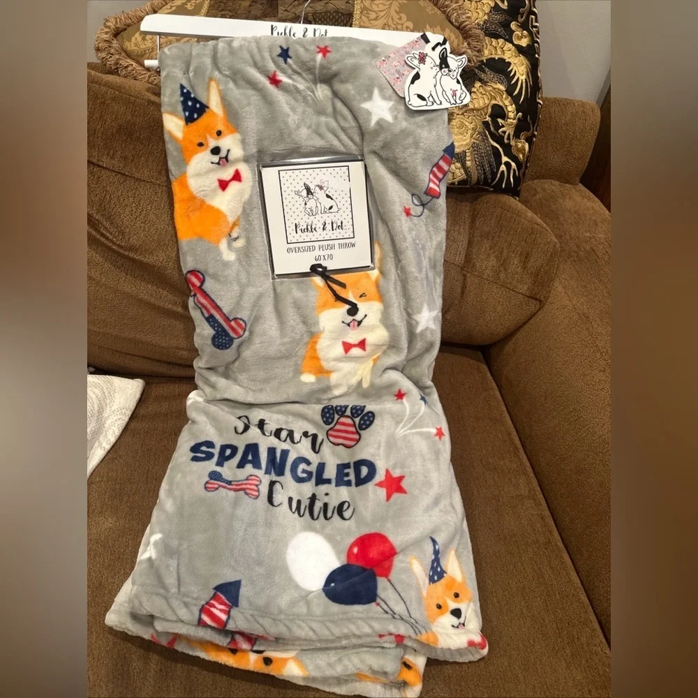 Pickle & Dot Oversized Plush Throw 60x70” Dogs Star Spangled Cutie